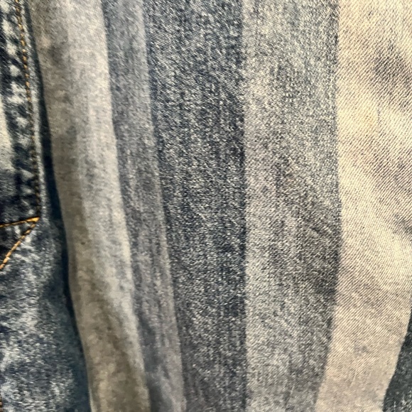 Lee Denim Strip Romper - Picture 7 of 9